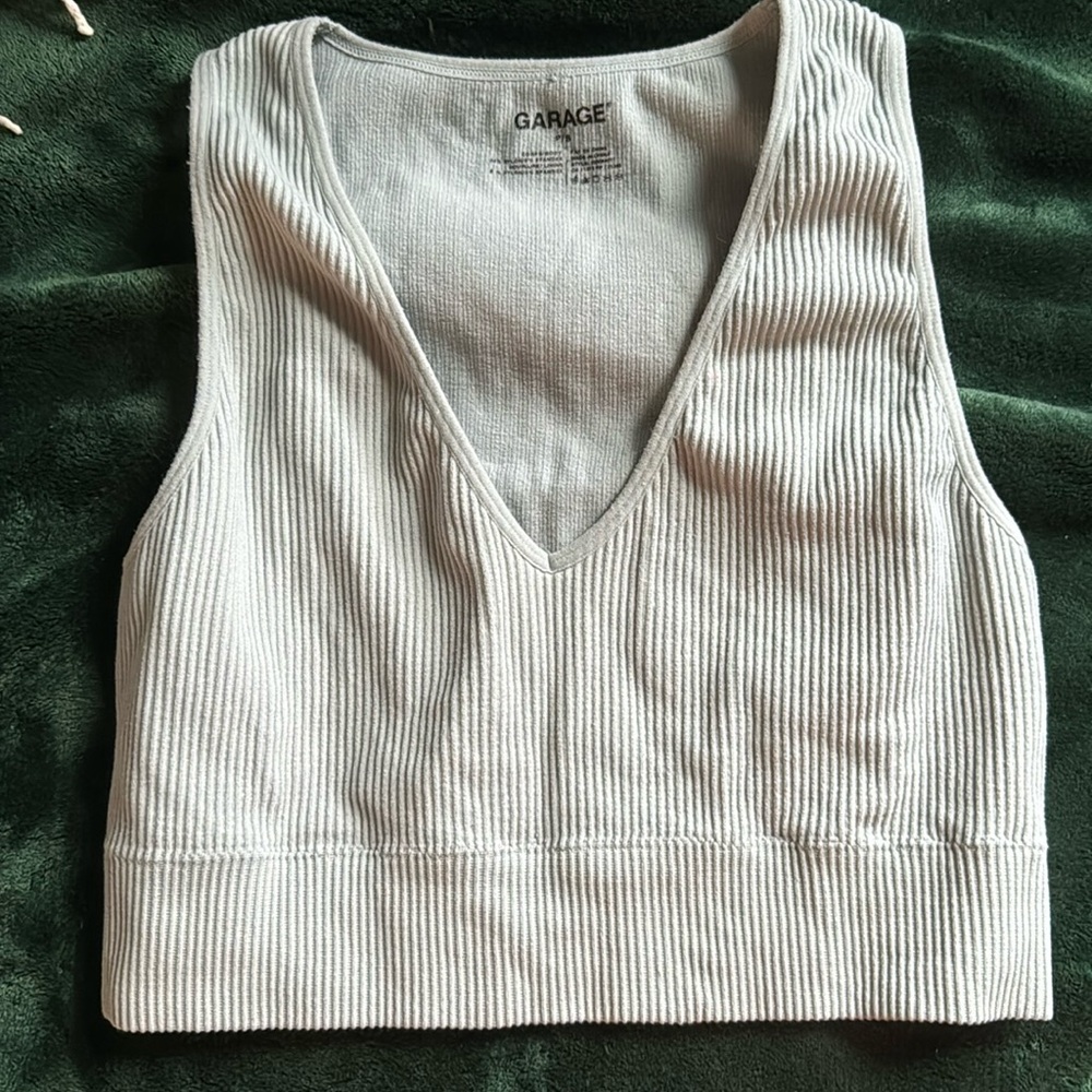 Light blue/gray top